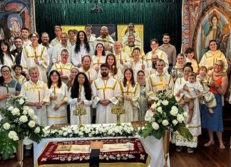 Масовна обраћења у православље широм света