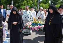 ПРОСЛАВЉЕНА ХРАМОВНА СЛАВА ЦРКВЕ ПРЕНОСА МОШТИЈУ СВЕТОГ ОЦА НИКОЛАЈА У ШИДУ