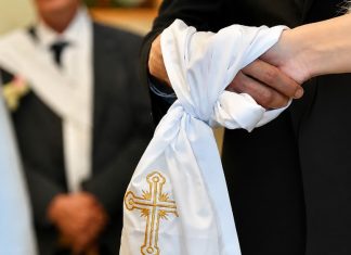 Двоје као ЈЕДНО