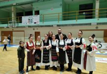 „Да светлост не утихне!“ Златибор у знаку сећања на децу убијену у Рибникару: Вече у коме су речу , вера, и уметност чувале светлост дечије душе